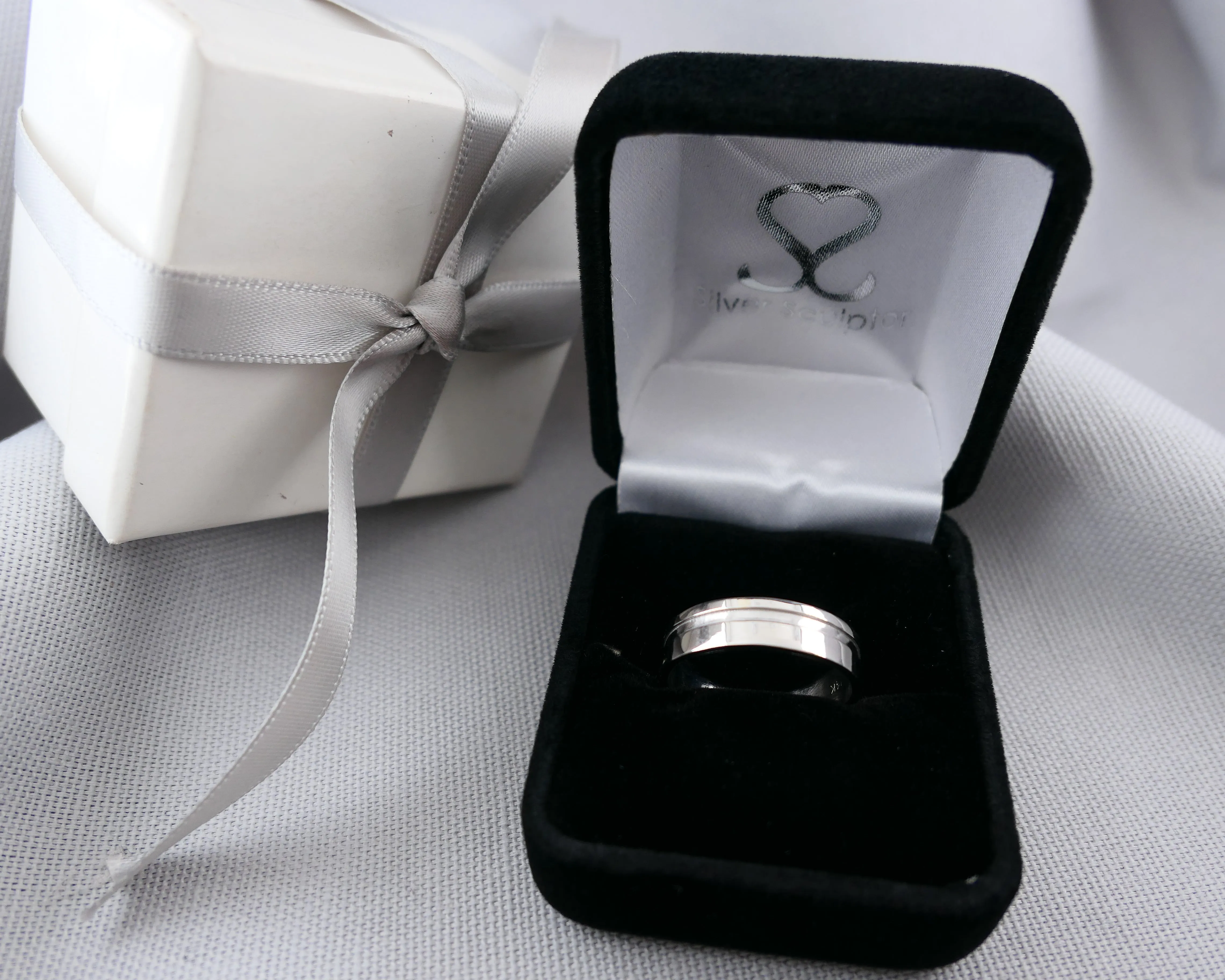 14K White Gold Geometric Cut Out Ring