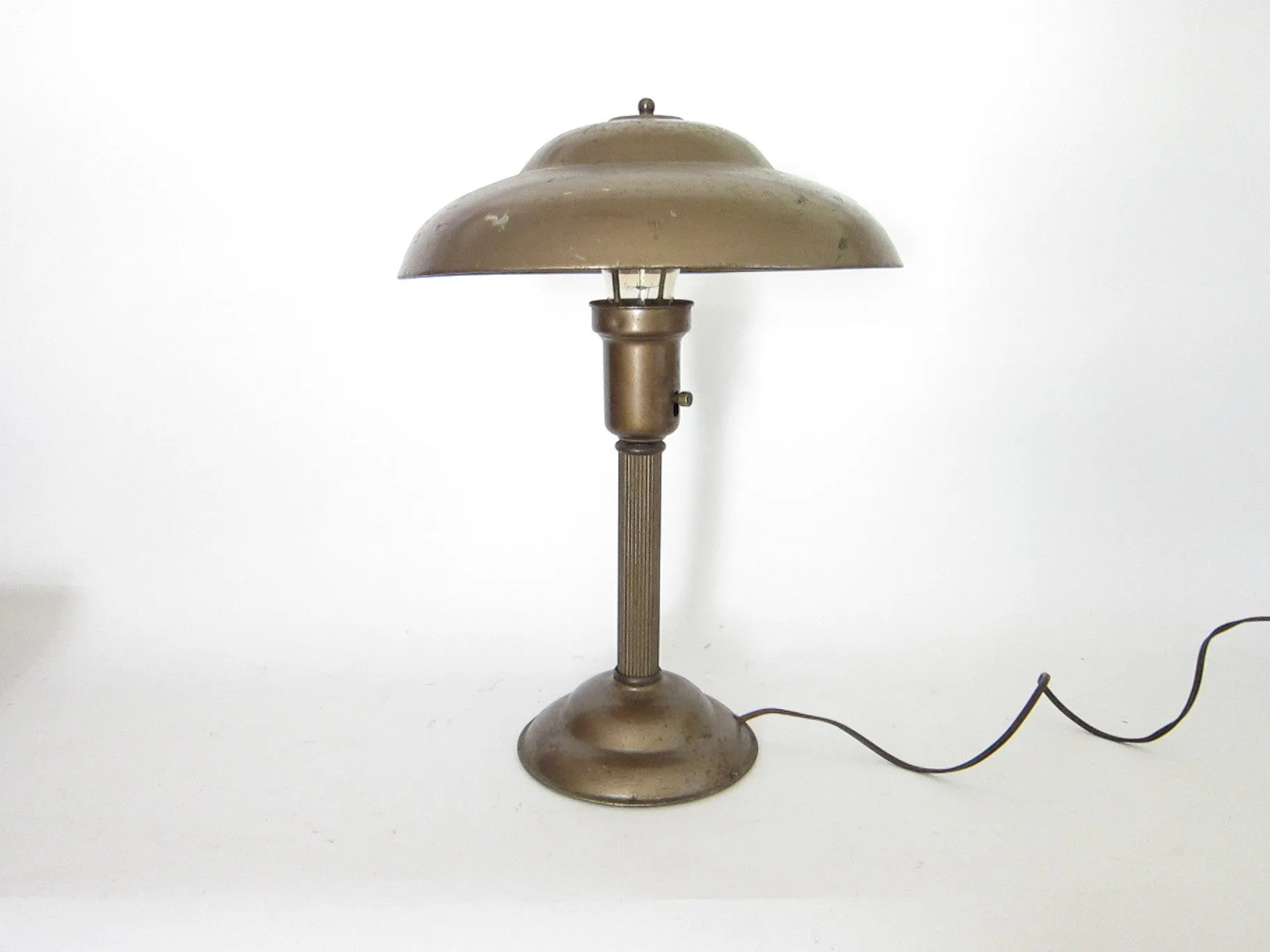 1950's Metal Mid Century Modern Desk Lamp