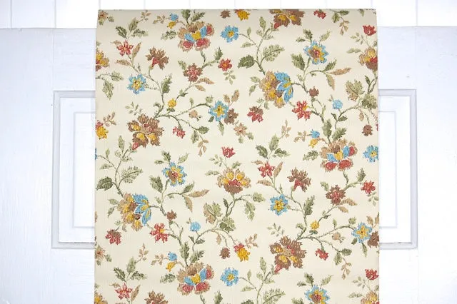 1970s Floral Vintage Wallpaper