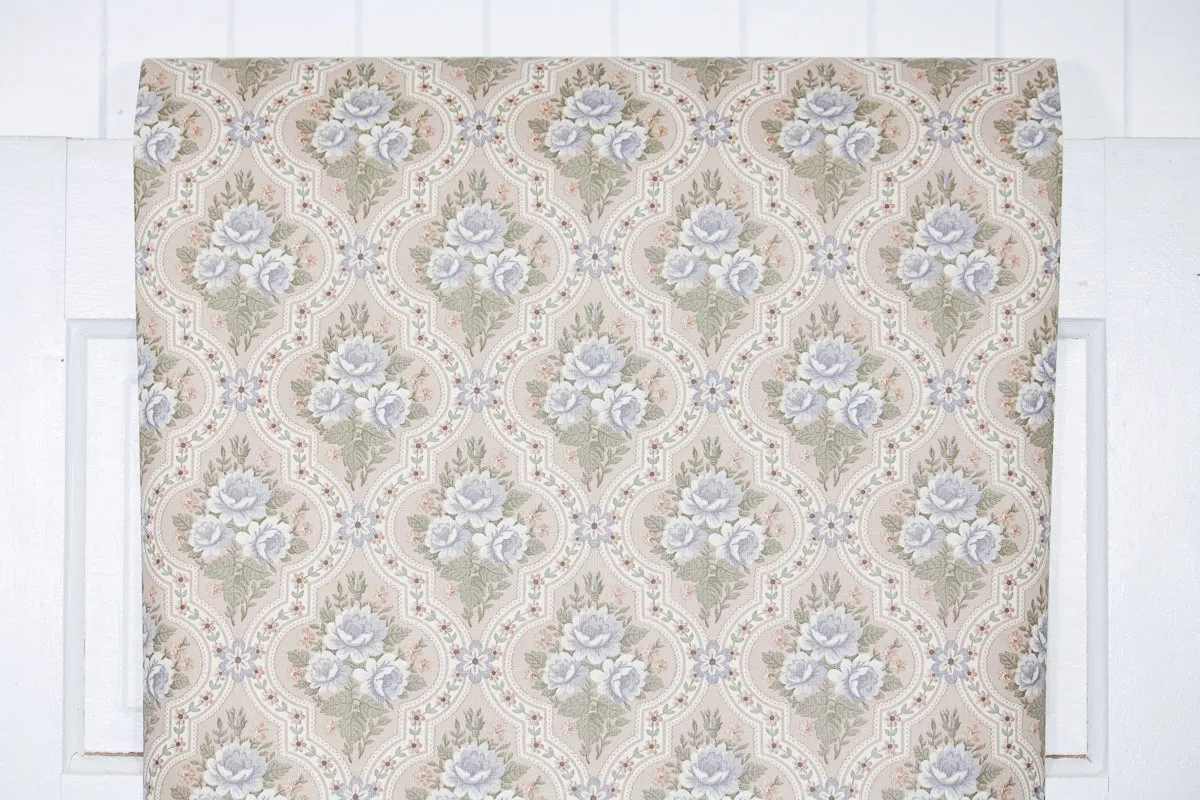 1980s Floral Vintage Wallpaper
