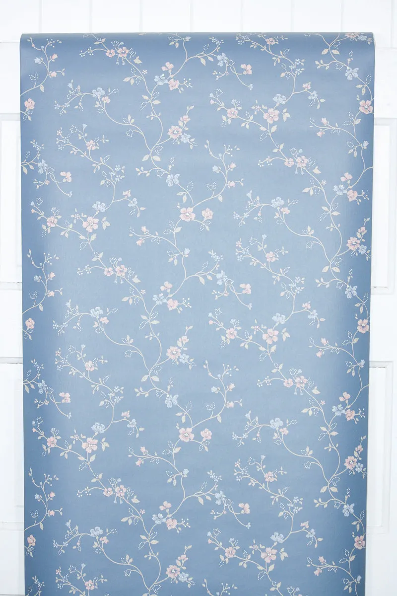 1980s Floral Vintage Wallpaper