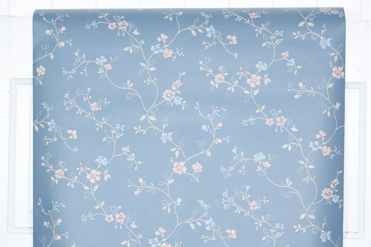 1980s Floral Vintage Wallpaper