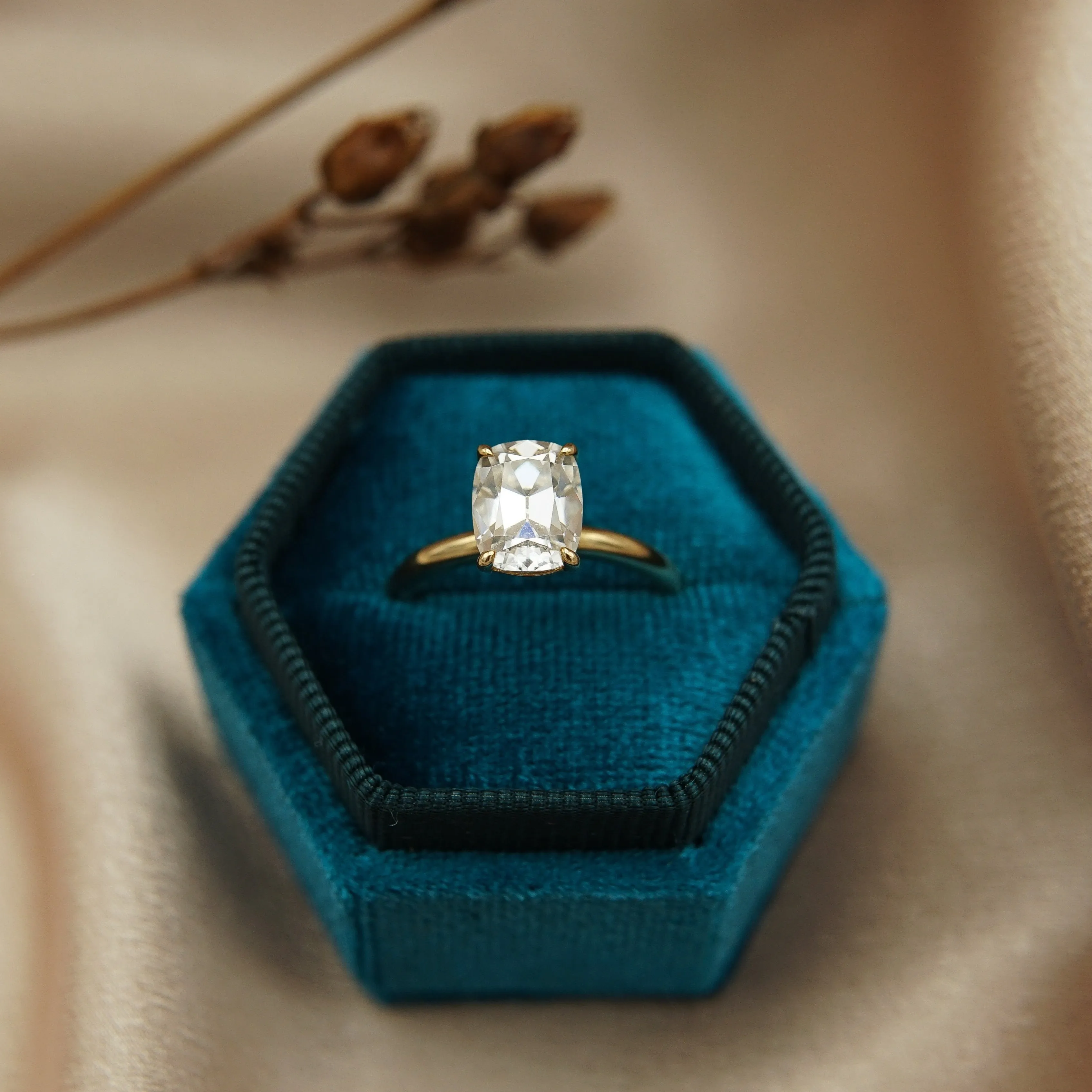 9K Elongated Antique Cushion Cut Moissanite Ring