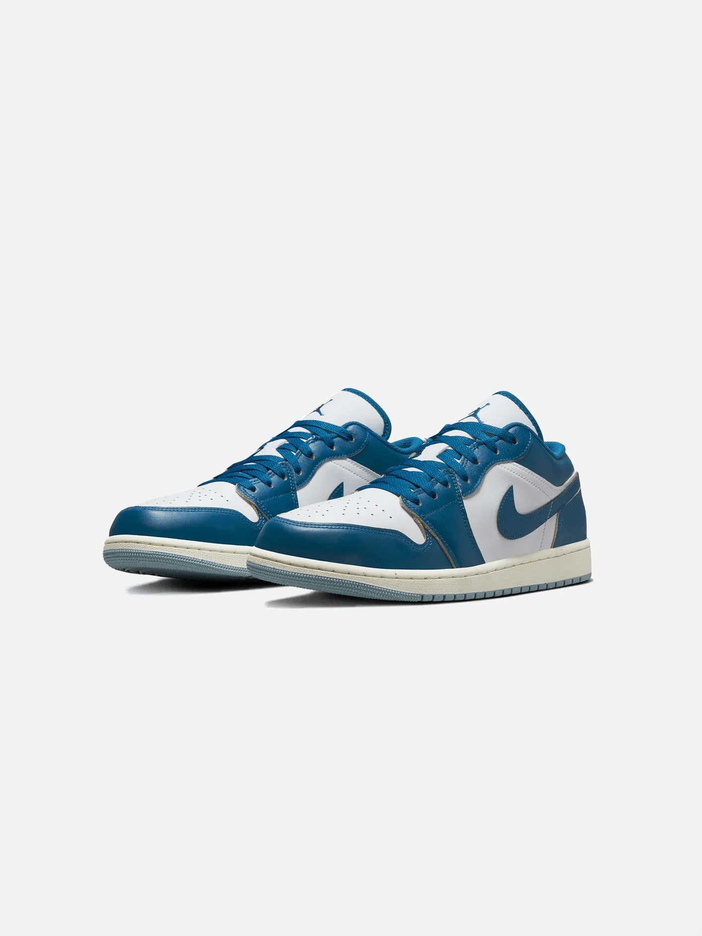 Air Jordan 1 Low SE "Industrial Blue"