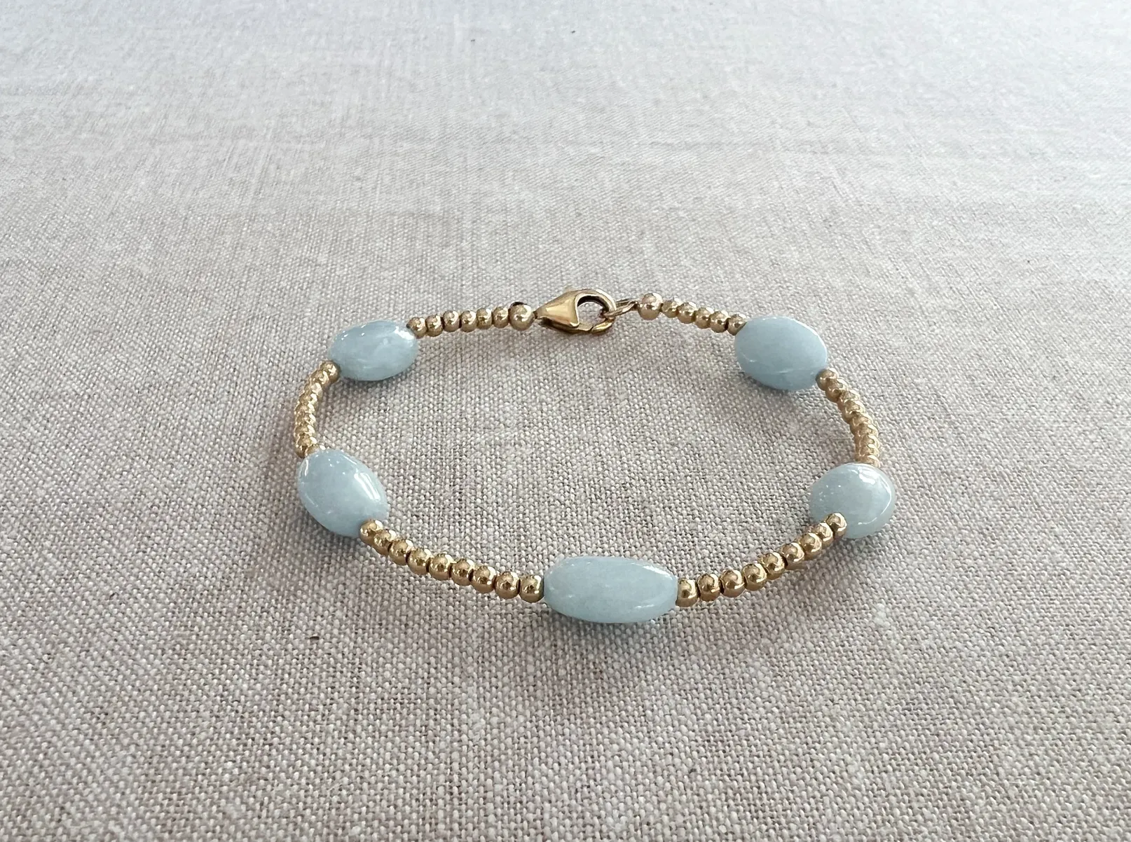 Aquamarine and Gold Bead Bracelet