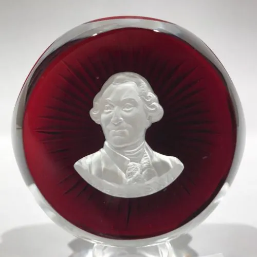 Baccarat Franklin Mint Art Glass Sulphide Paperweight King Louis XVI