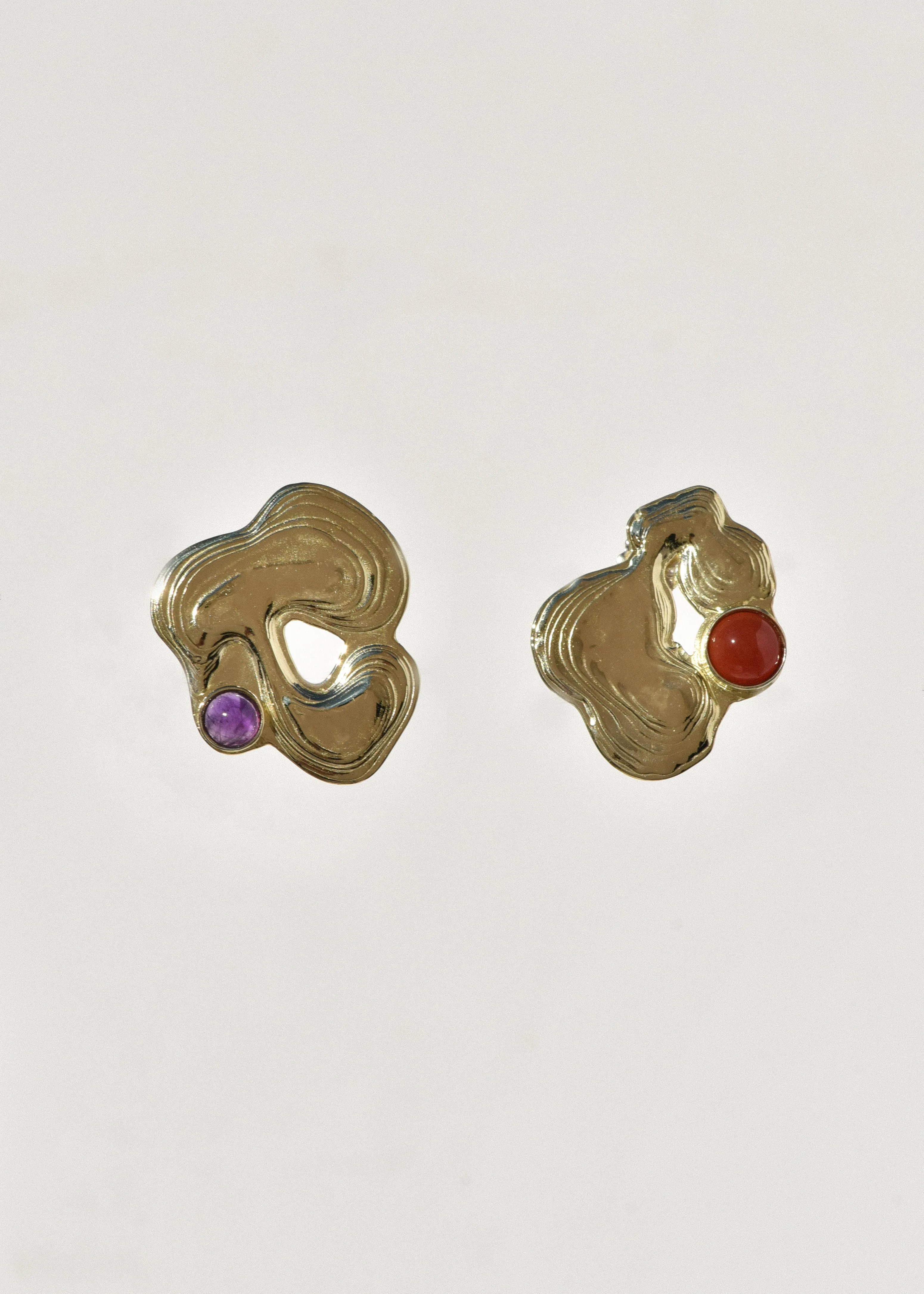 Brass Tasche Studs