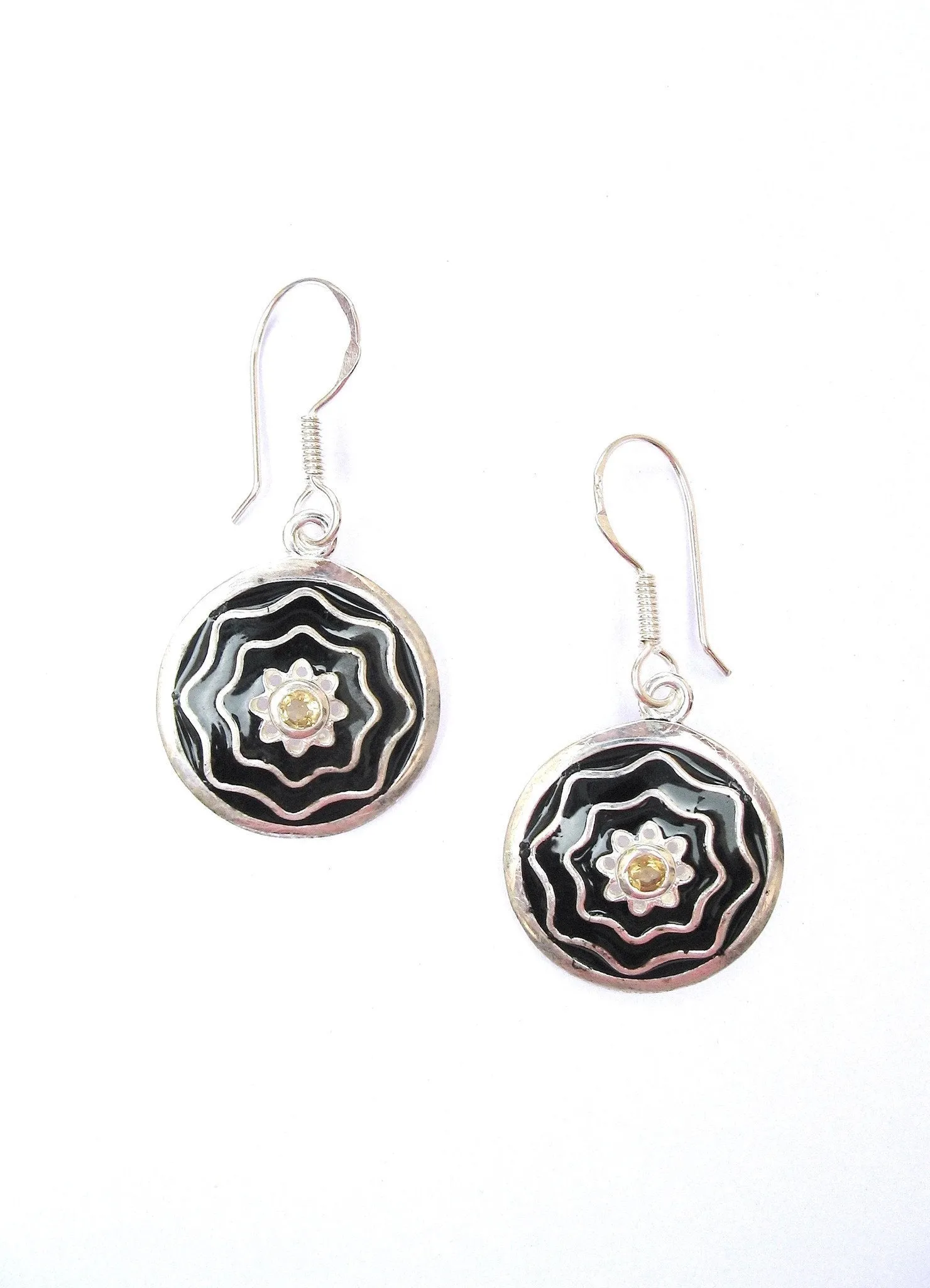 Dainty, round earrings with citrine and fine black enamel work