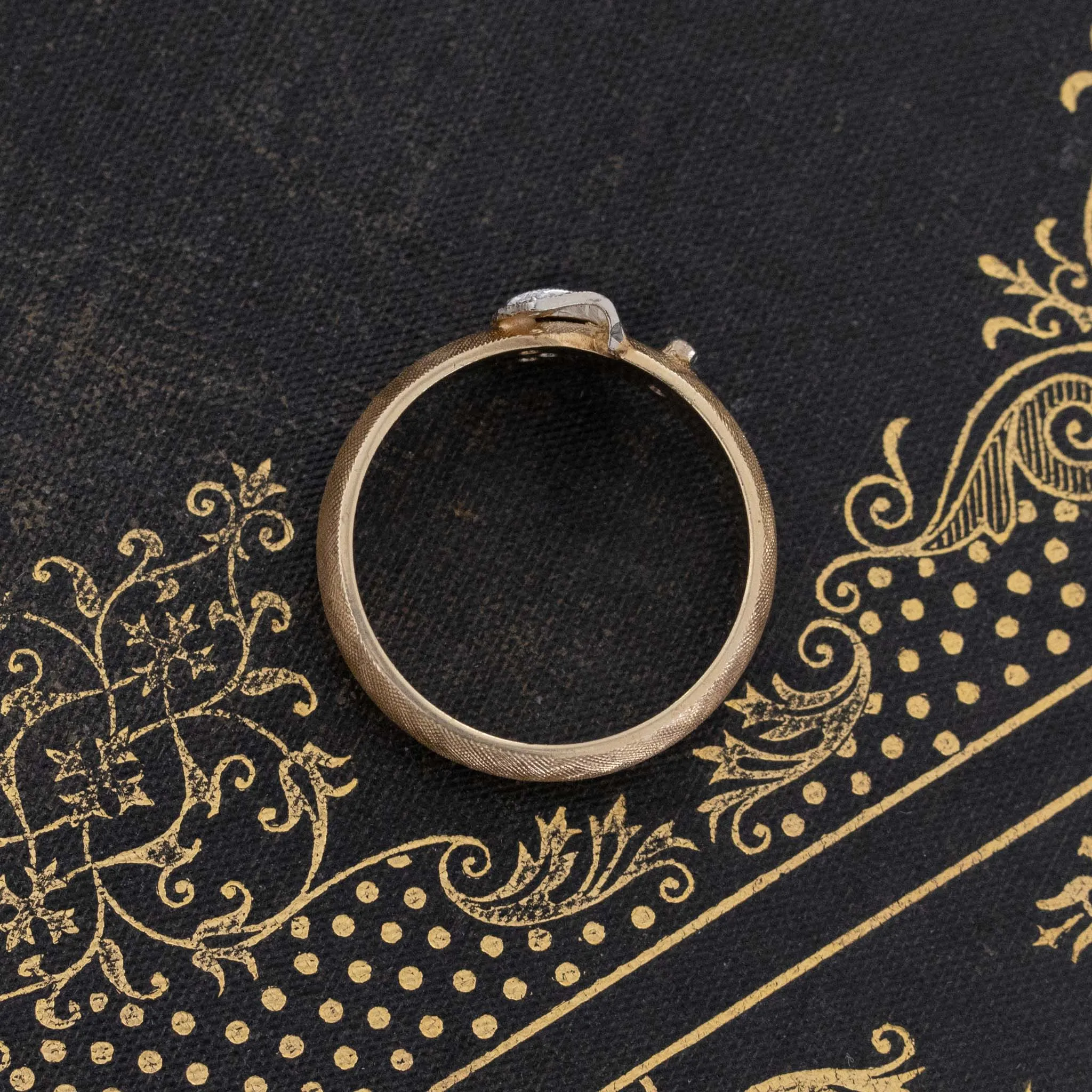 Diamond Buckle Band