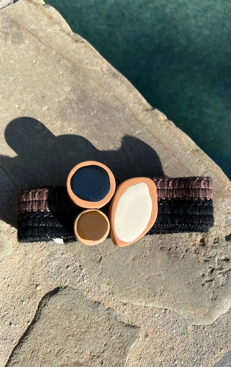 Elastic belt - modern shapes