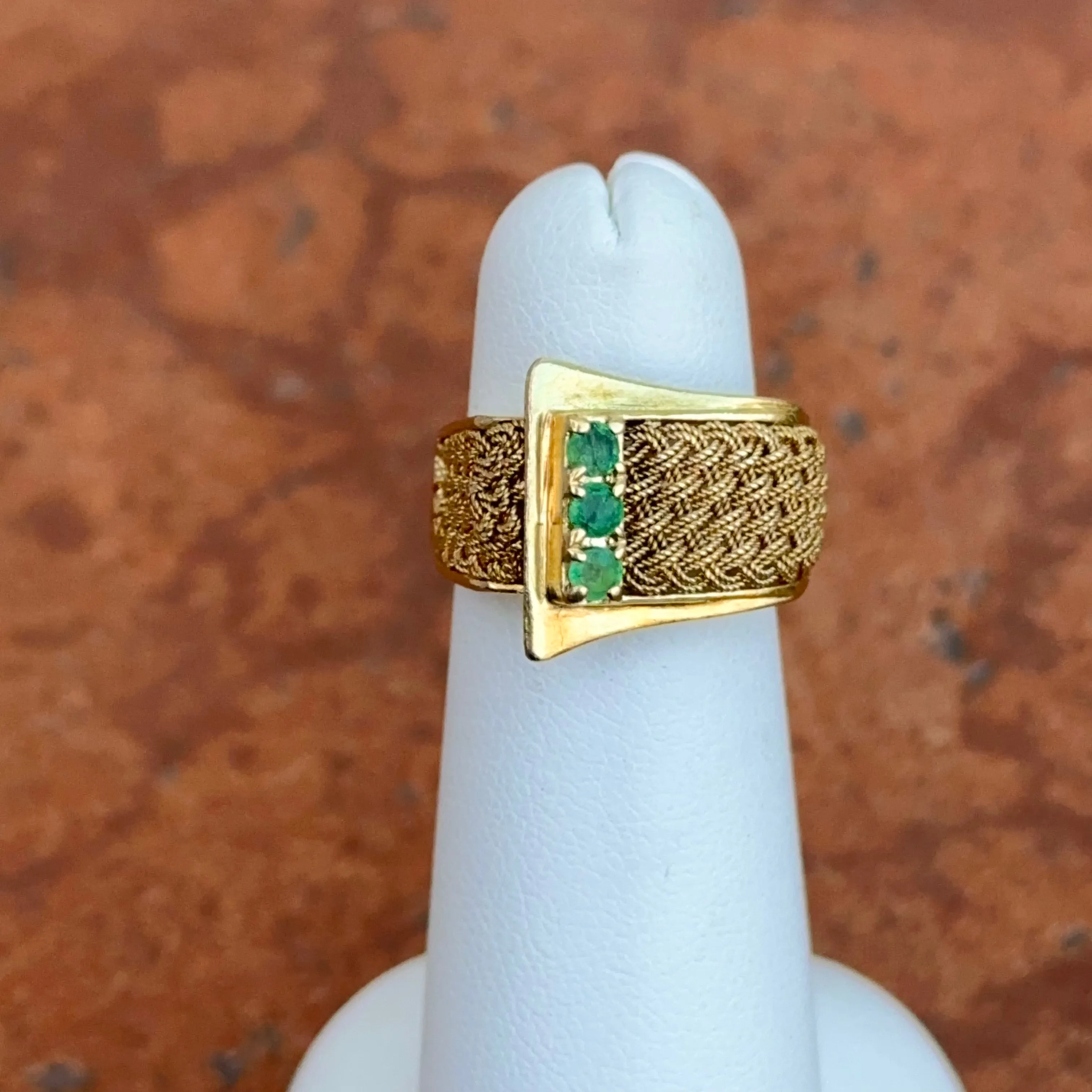 Estate 18KT Yellow Gold Emerald Belt Buckle Ring