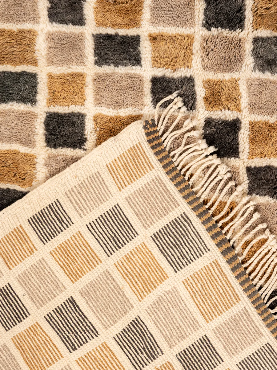 Gejmat | Black, Wood & Oat