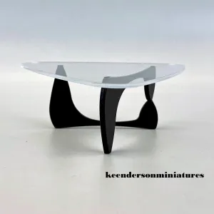 Isamu Naguchi Low Table