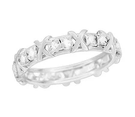 Mid Century Modern X Kisses Vintage Diamond Wedding Band in 18 Karat White Gold - Size 6 1/4