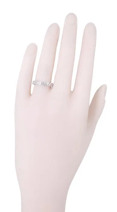 Mid Century Modern X Kisses Vintage Diamond Wedding Band in 18 Karat White Gold - Size 6 1/4