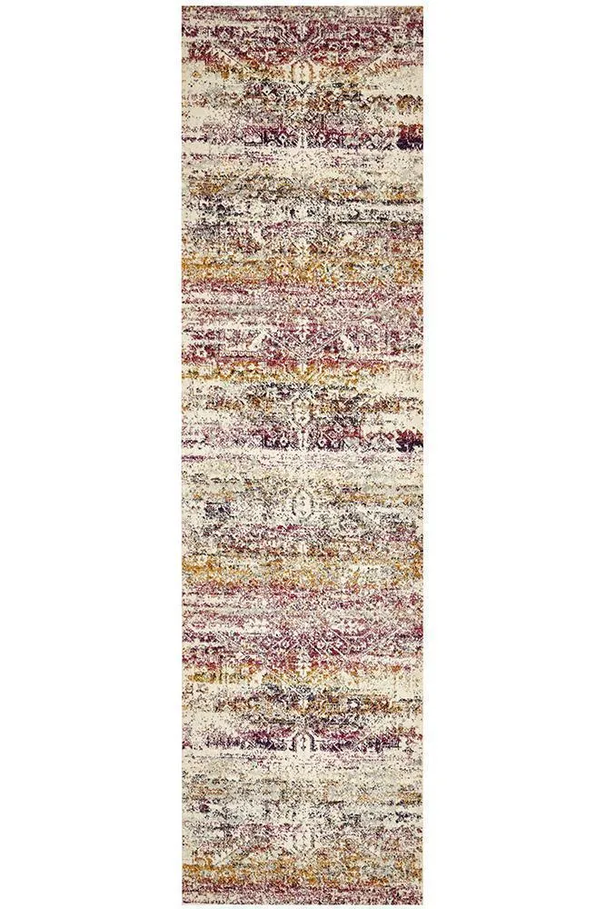 Museum Lili Fuschia Runner