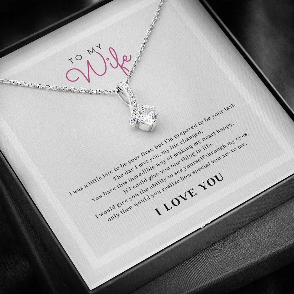 My heart is happy-Alluring Beauty Solitaire Necklace for Wife