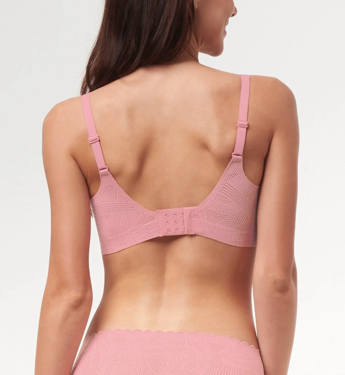 NEW ZERO IN LACE PADDED BRA