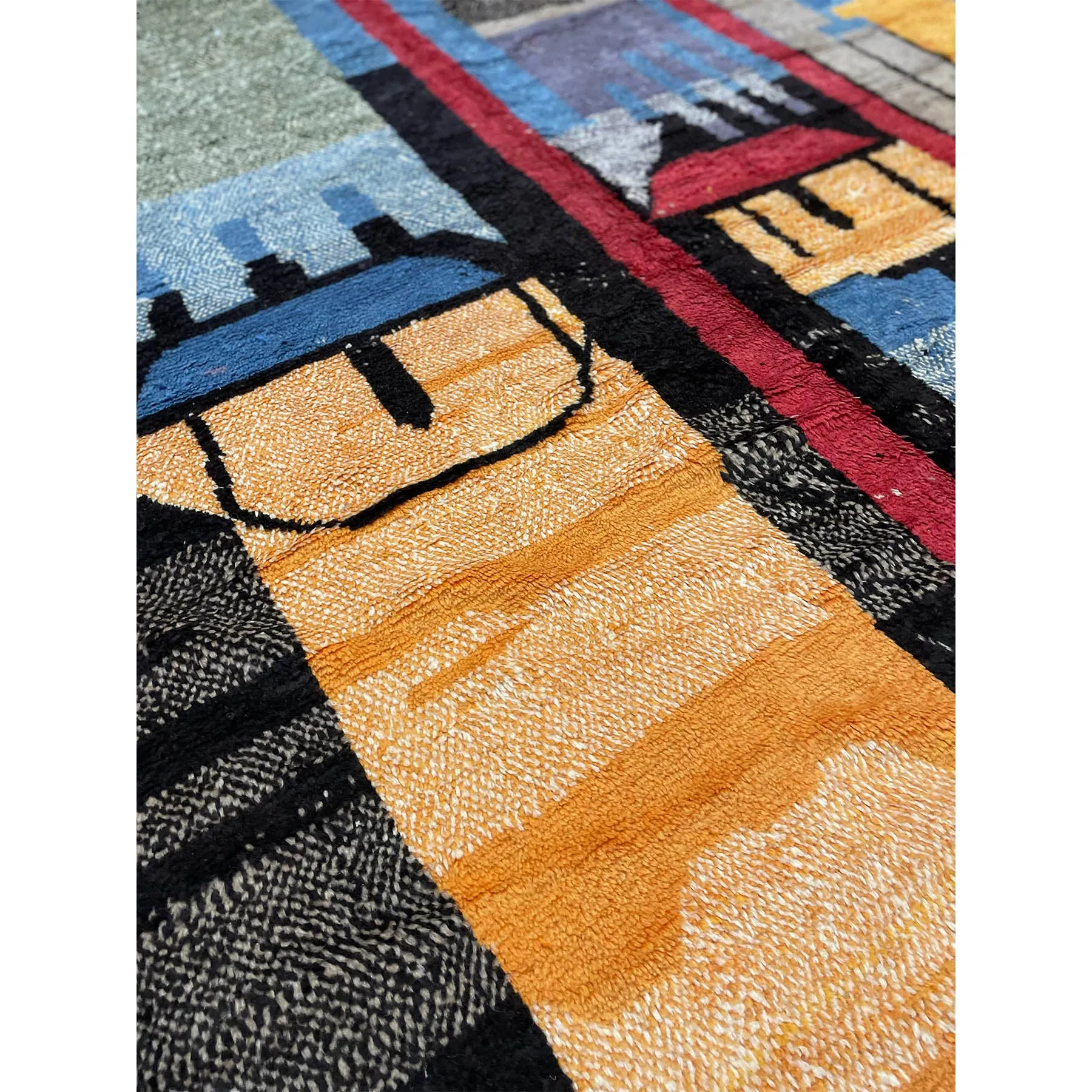 No. 734 | 7' 2" x 10' 10"