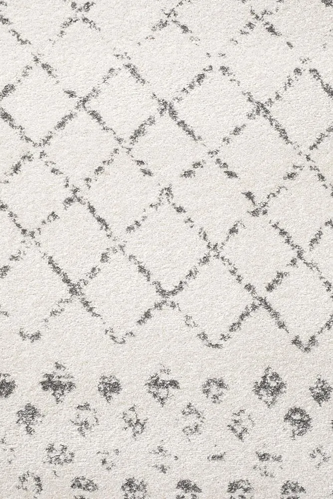 Oasis Selma White Grey Tribal Runner Rug