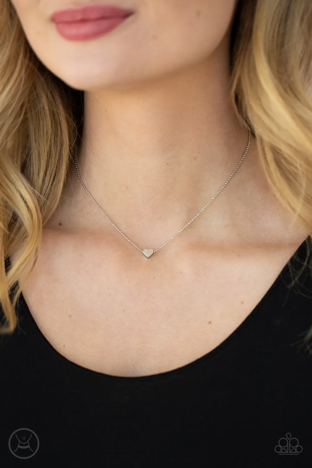 Paparazzi Humble Heart - Heart Choker Necklace