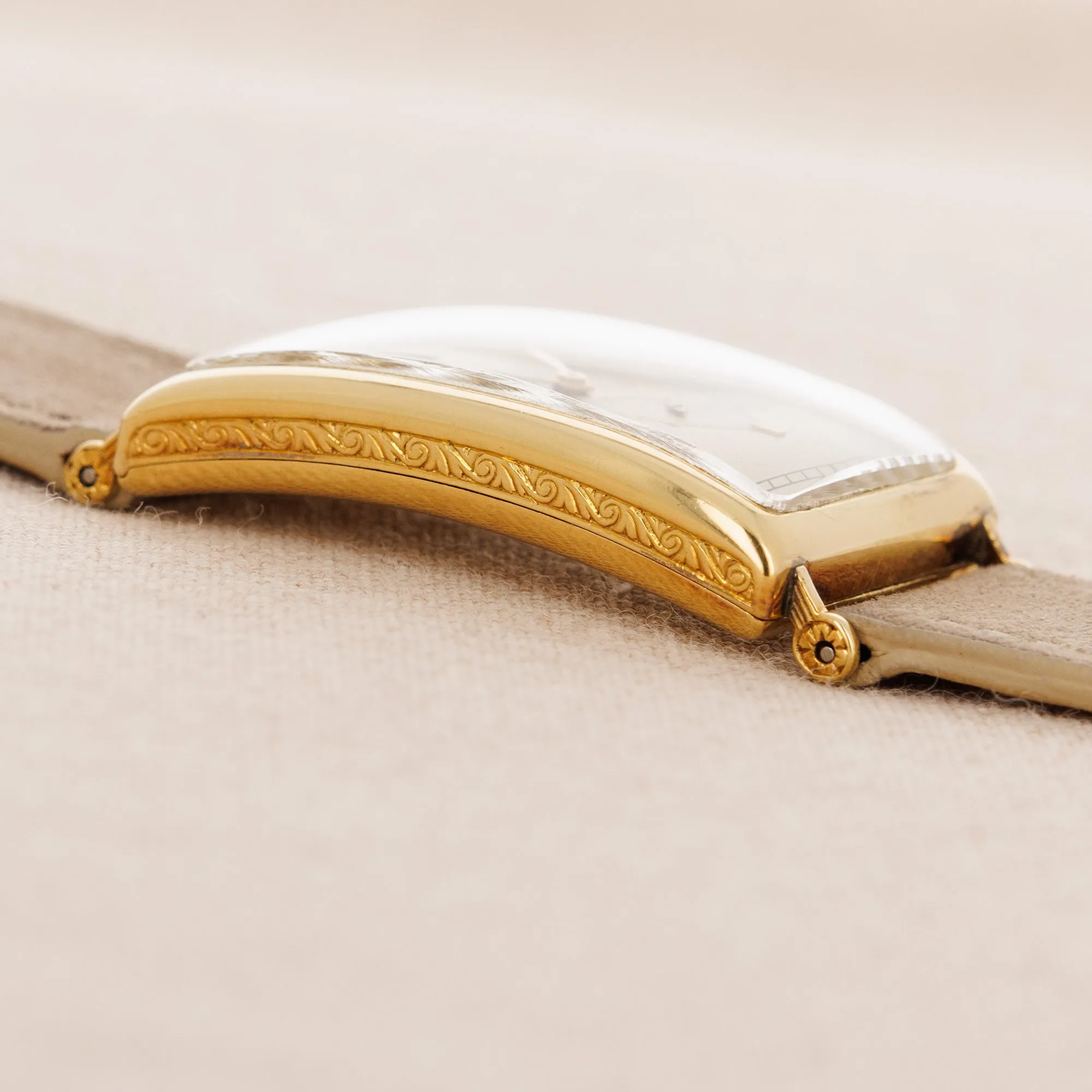 Patek Philippe Yellow Gold Rectangular Watch Ref. 10 with Remarkable Engraving Details