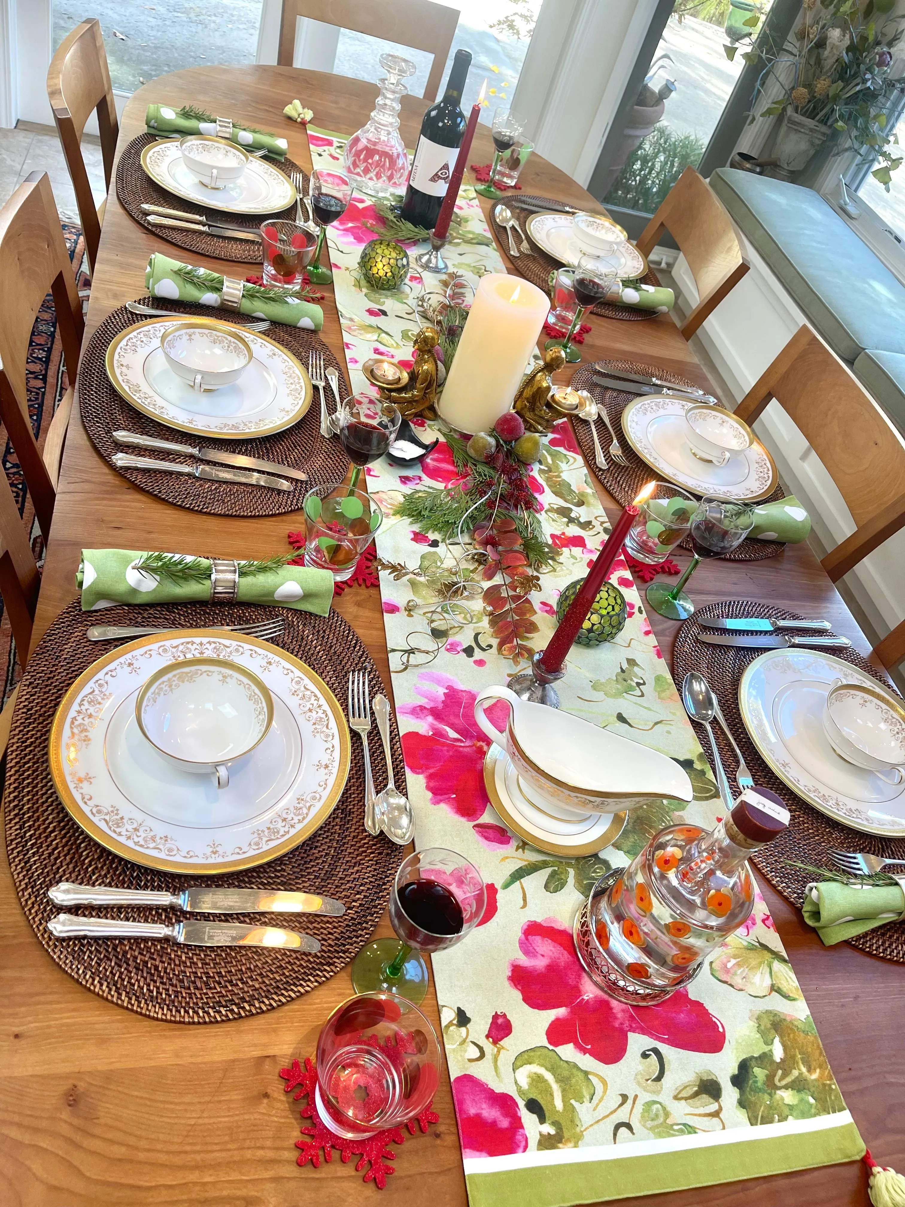 "Generosity" Table Runner