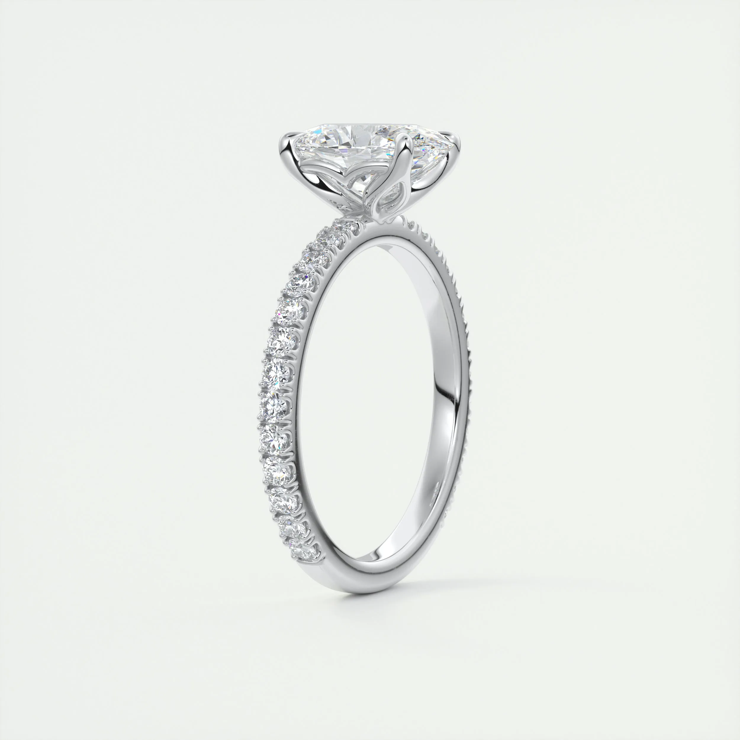 Royale Pavé | Oval