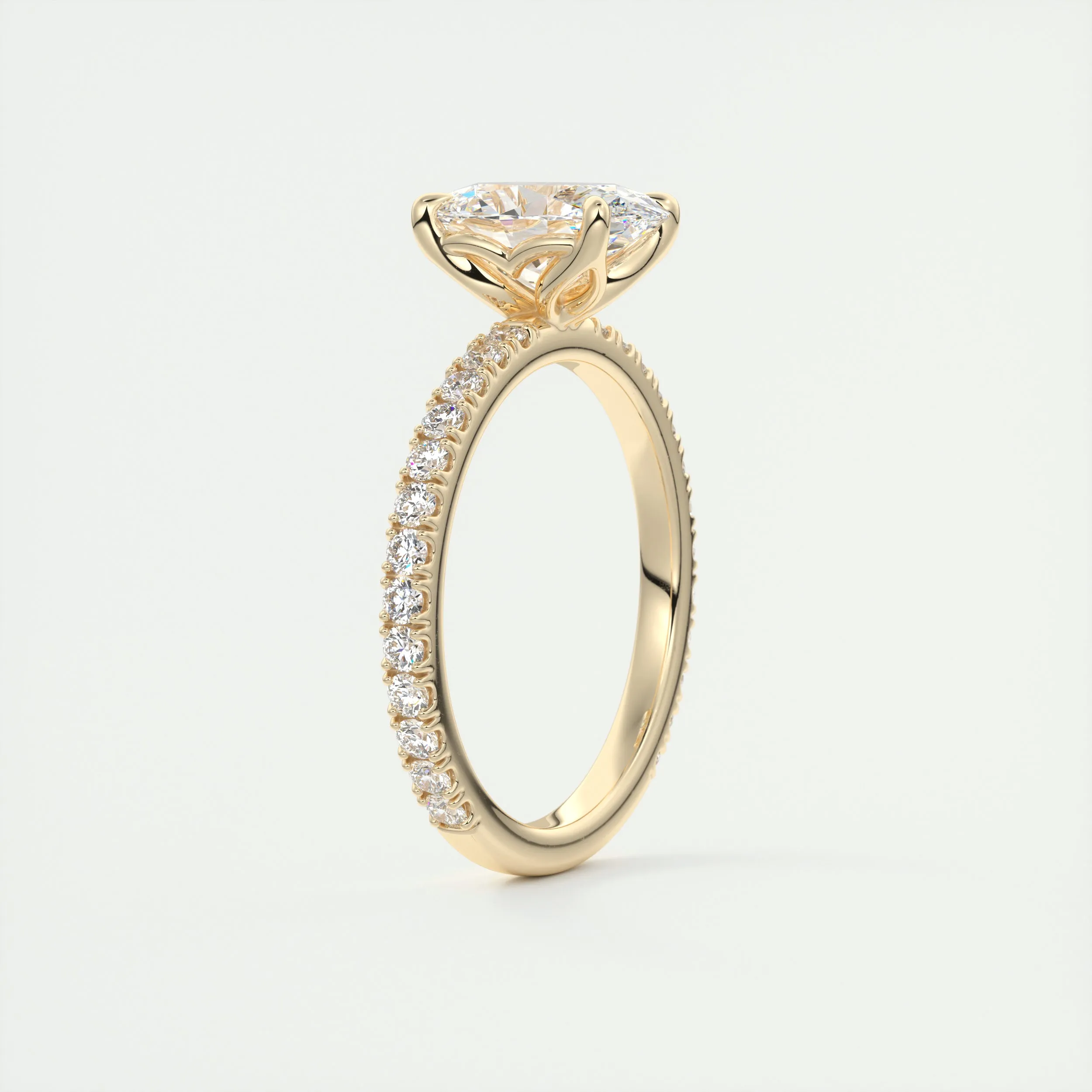 Royale Pavé | Oval