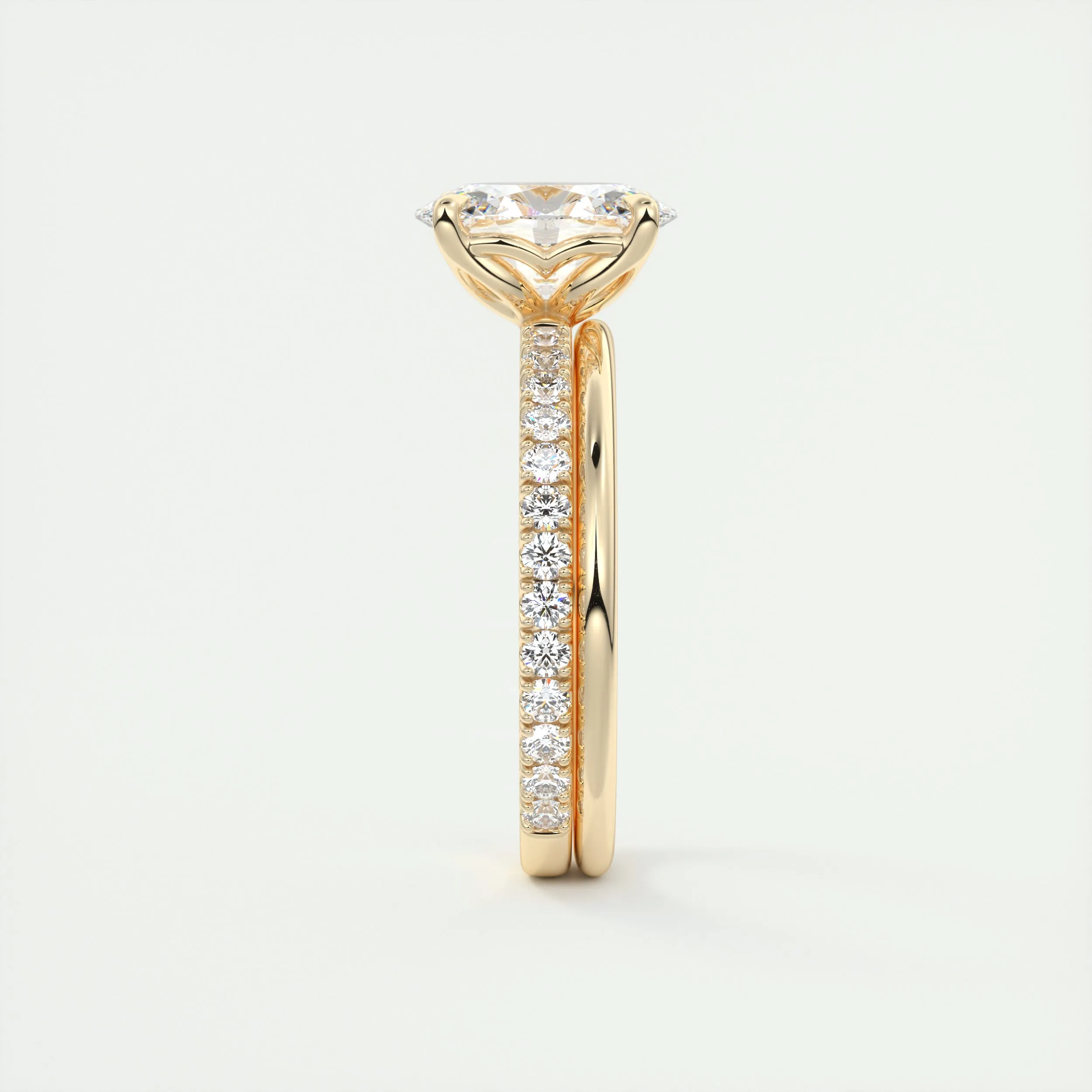 Royale Pavé | Oval
