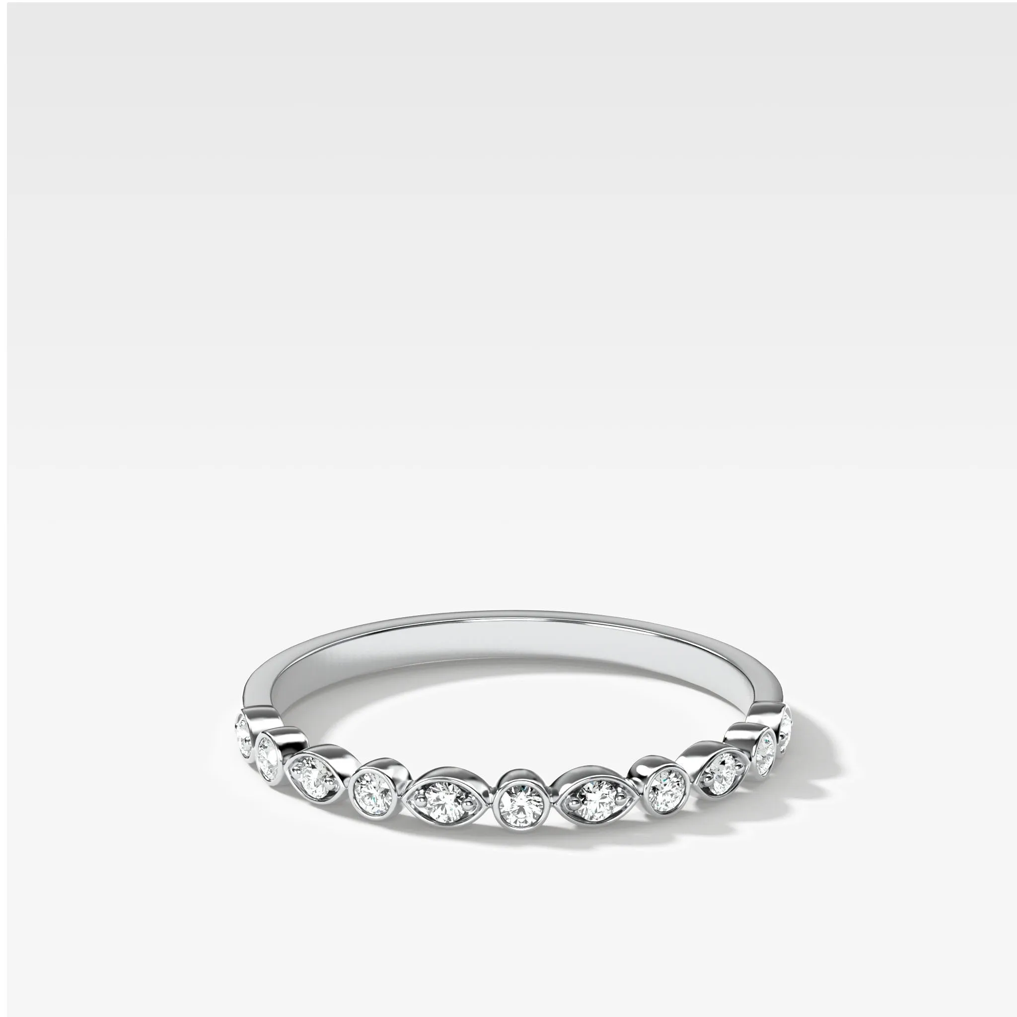 Scalloped Diamond Wedding Band