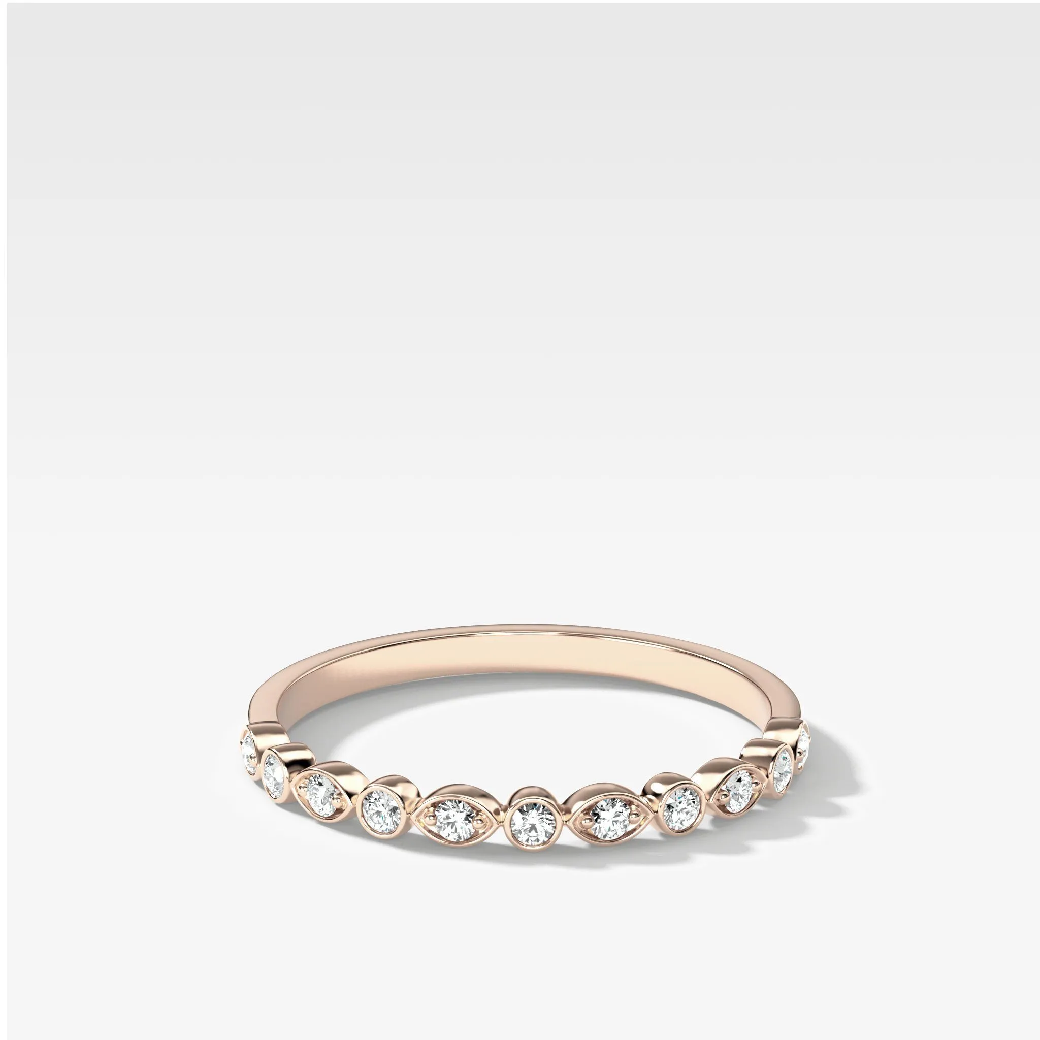 Scalloped Diamond Wedding Band