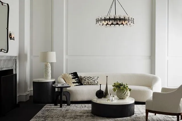 Sostra Chandelier