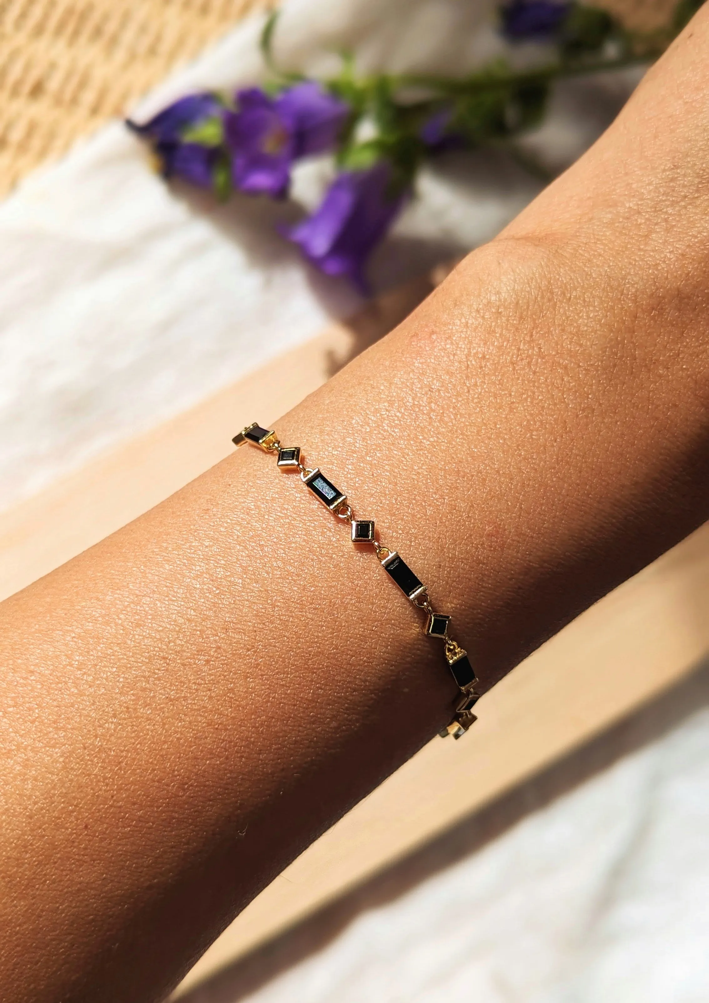 Tenayuca Gold Bracelet in Black Crystals