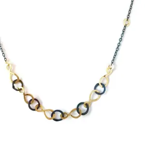 The Small Lace Link Front Necklace