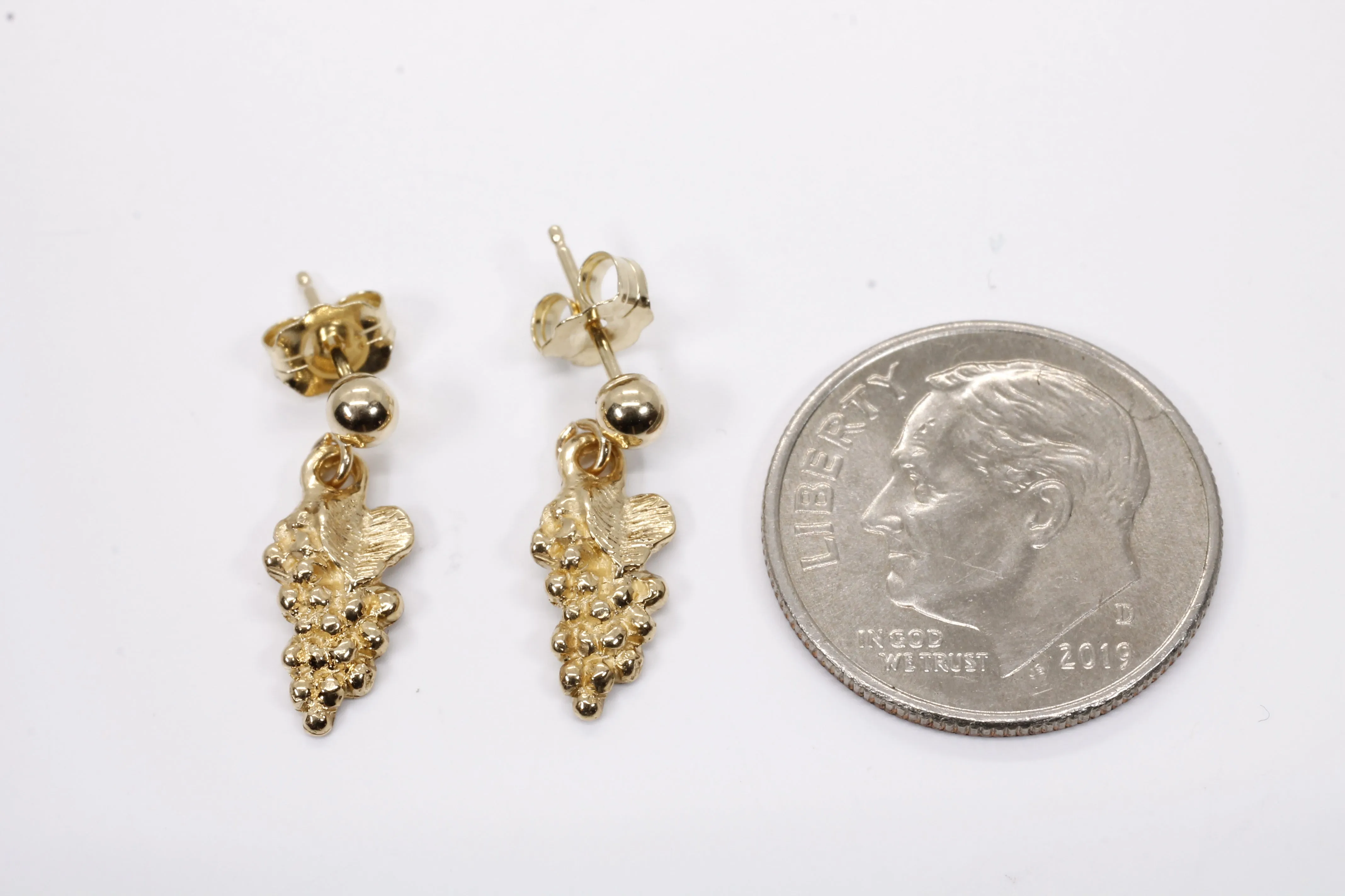 Tiny 14kt. Gold Grape Cluster with leaf dangle earrings on ball posts.