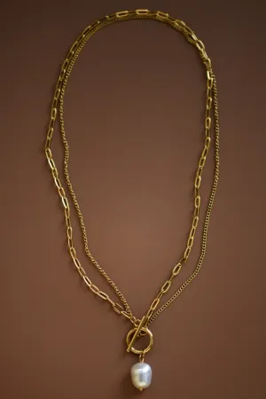 Toggle Layered Necklace In Gold