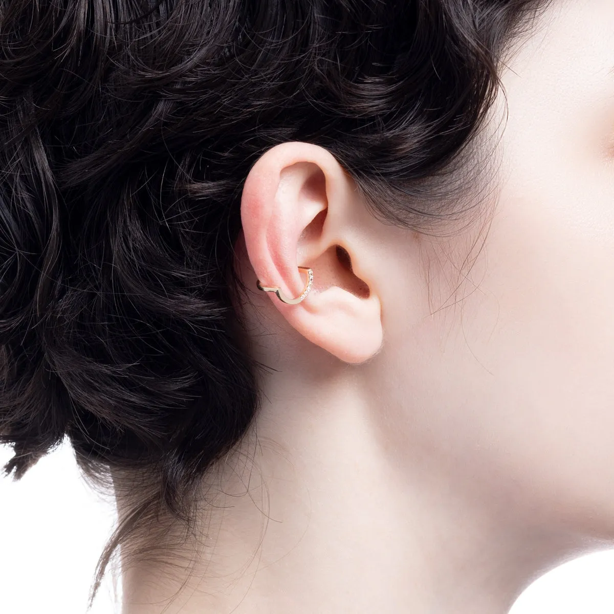 TREEHOPPER Diamond Ear Cuff Small size