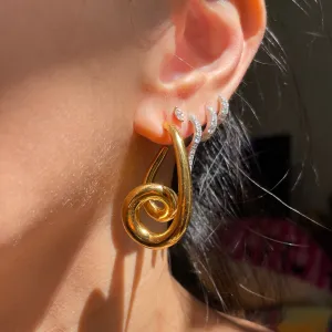 Vintage 18k Abstract Loop Earrings