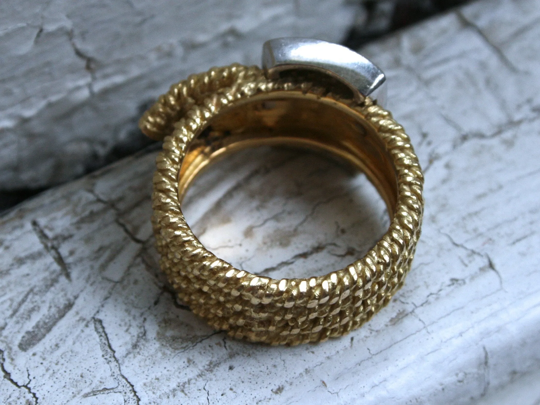 Vintage 18K White and Yellow Gold Diamond Buckle Rope Ring Band - 0.32ct.