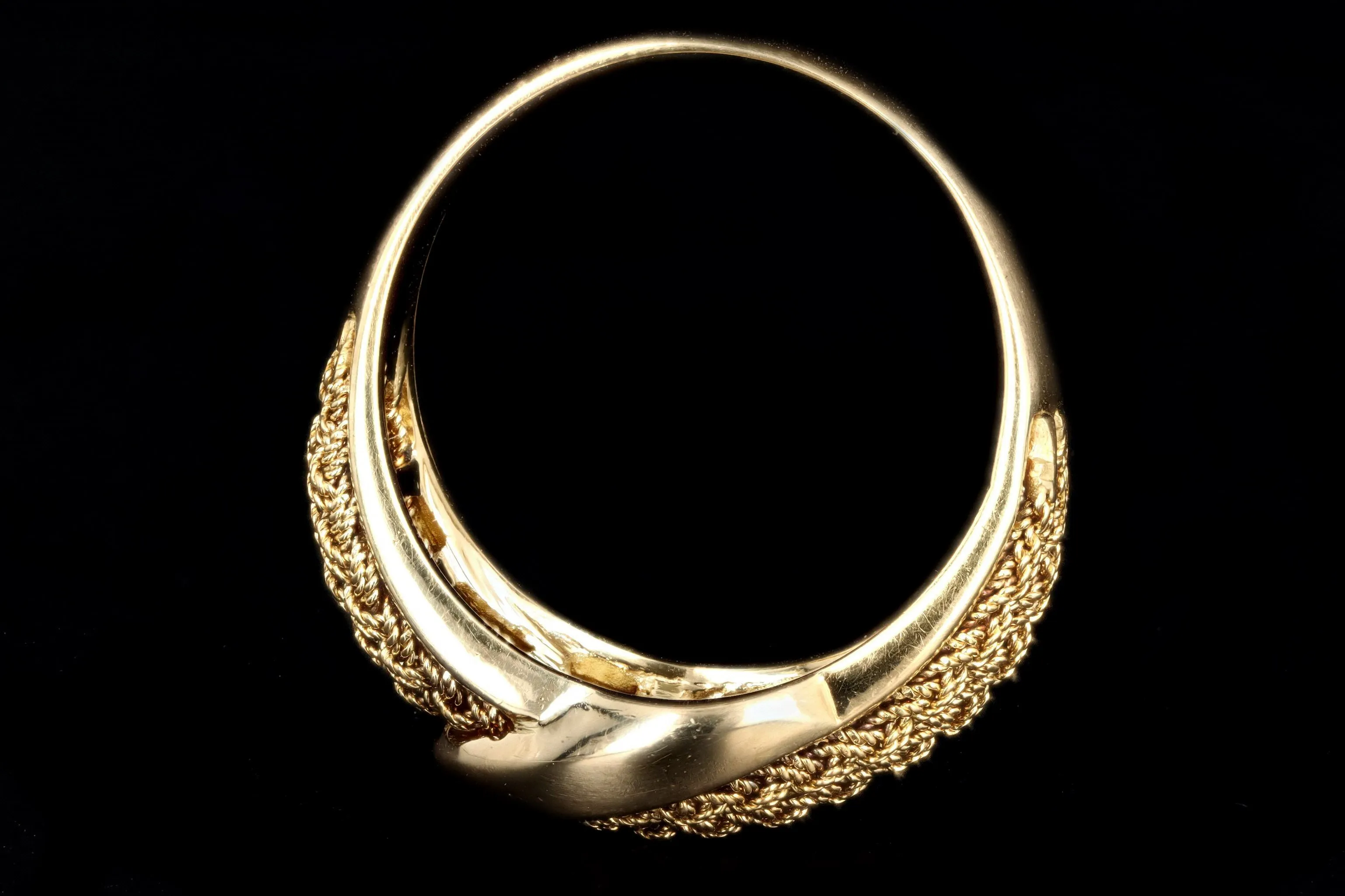 Vintage 18K Yellow Gold Buckle Ring