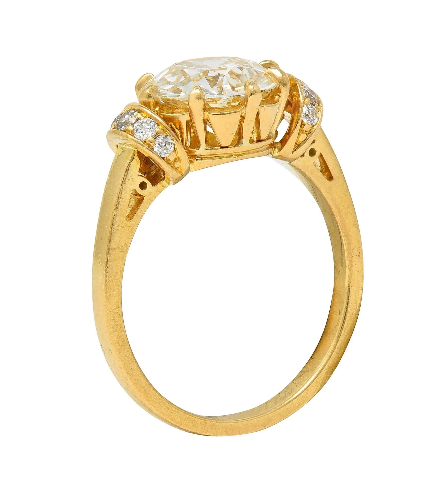Vintage 1.90 CTW Old European Cut Diamond 18 Karat Yellow Gold Engagement Ring GIA